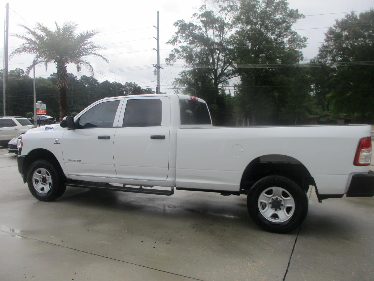 RAM 2500 Tradesman Crew Cab LWB 4WD 2019