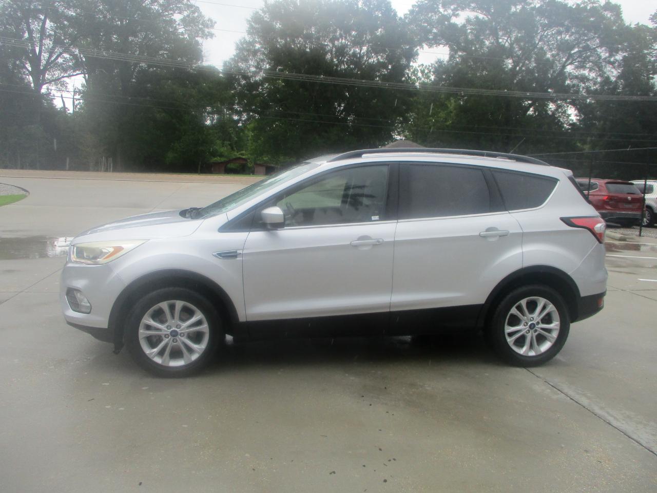 Ford Escape SE FWD 2017