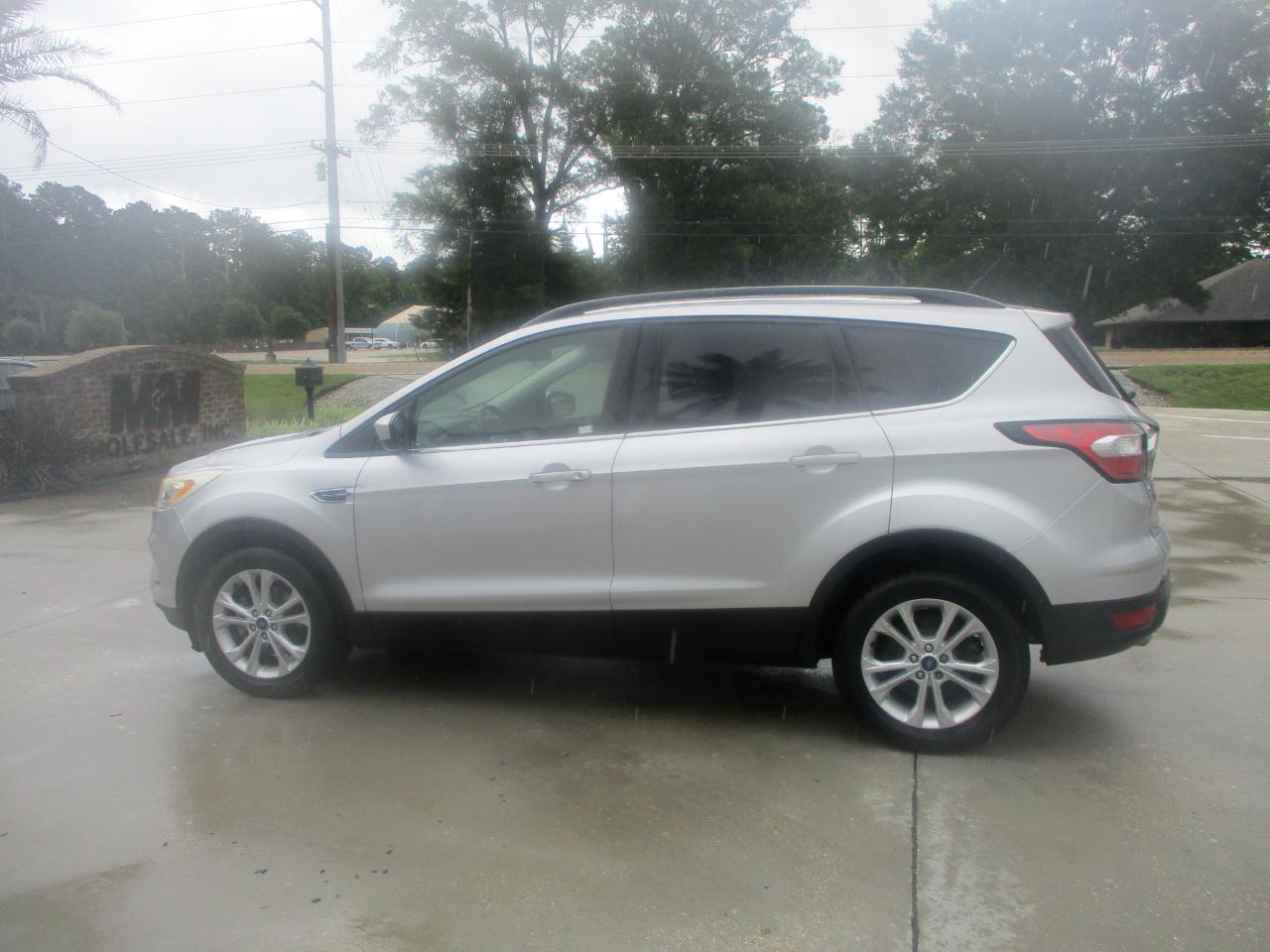 Ford Escape SE FWD 2017