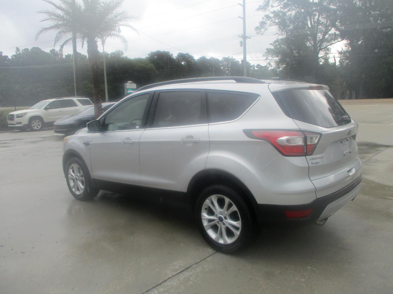 Ford Escape SE FWD 2017