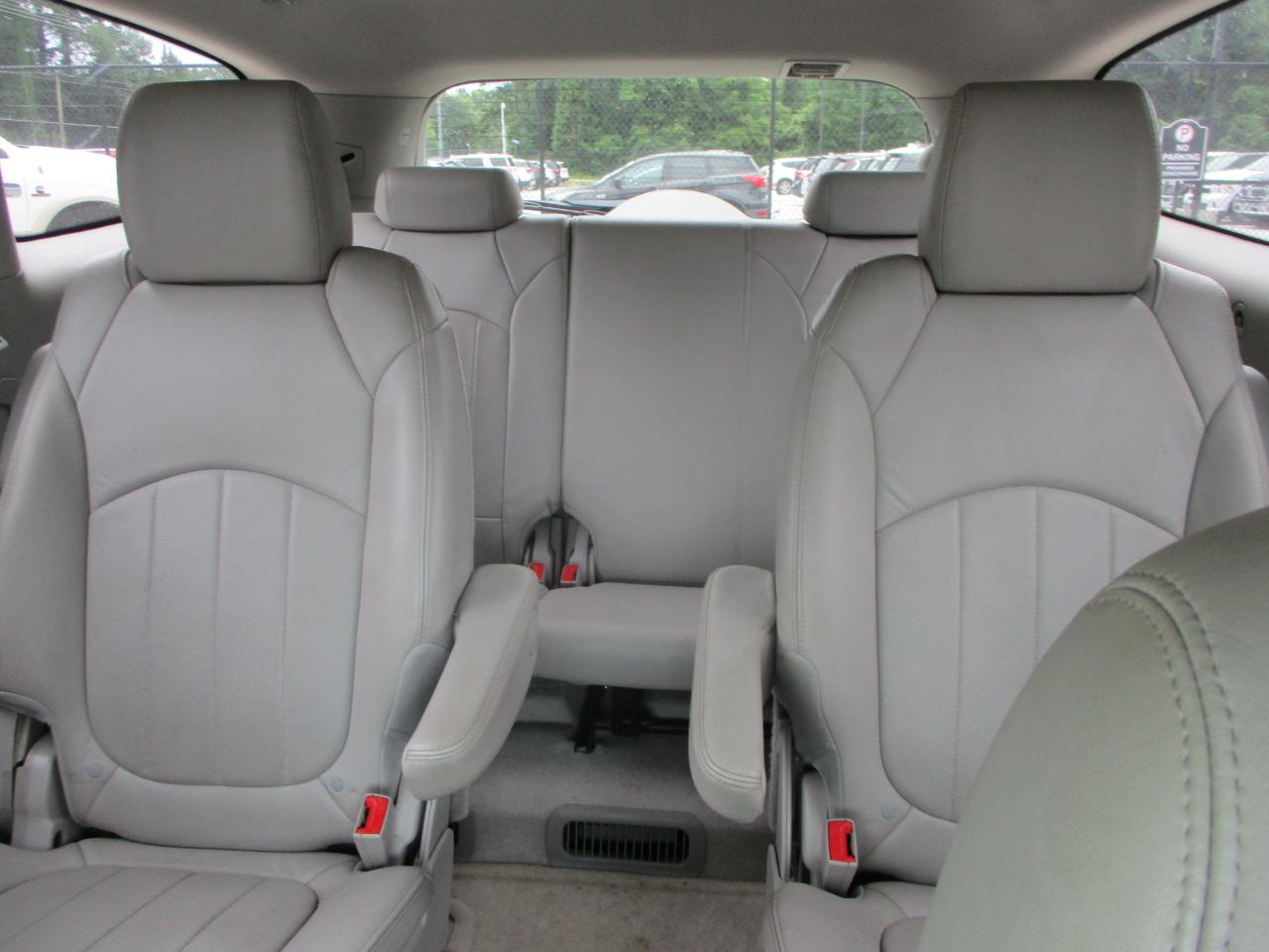 Buick Enclave CXL-1 FWD 2011
