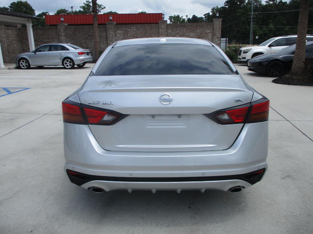 Nissan Altima 2.5 SL Sedan 2020