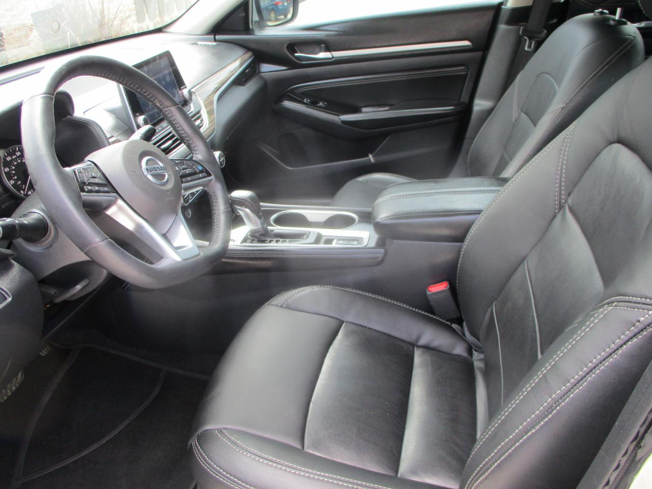 Nissan Altima 2.5 SL Sedan 2020