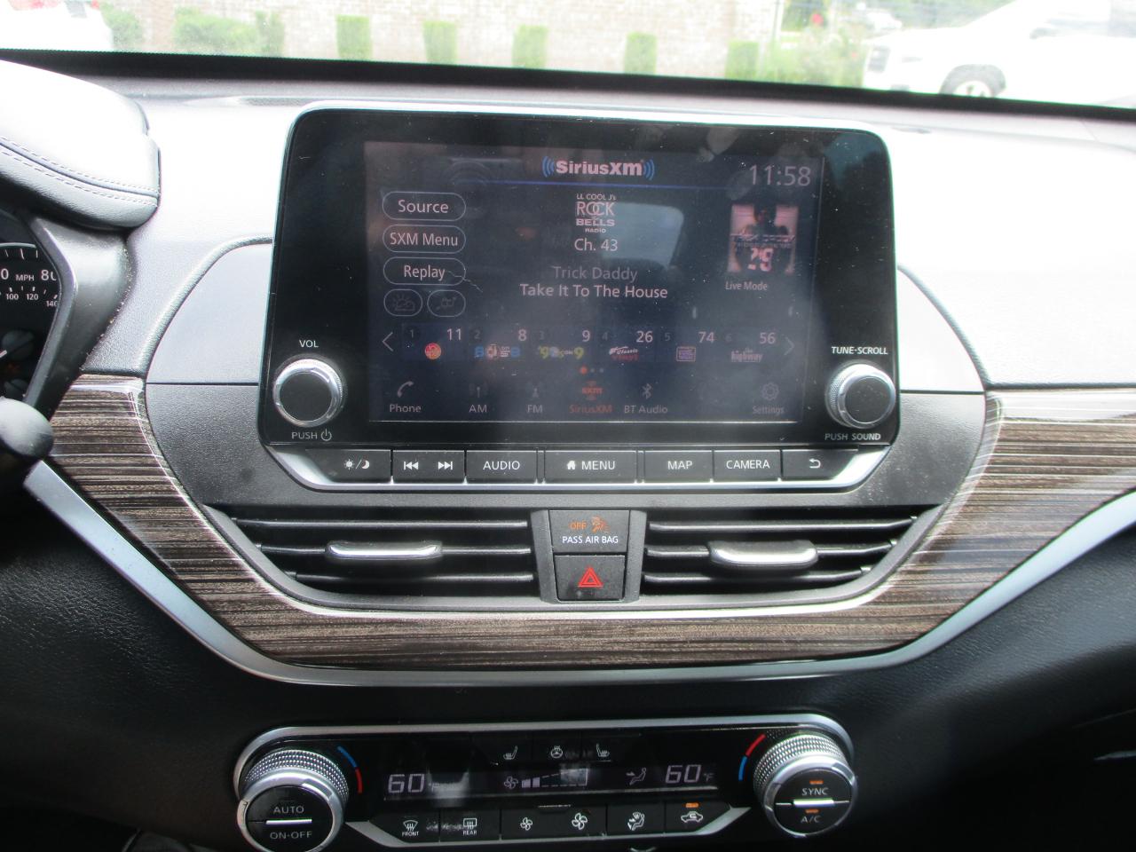 Nissan Altima 2.5 SL Sedan 2020