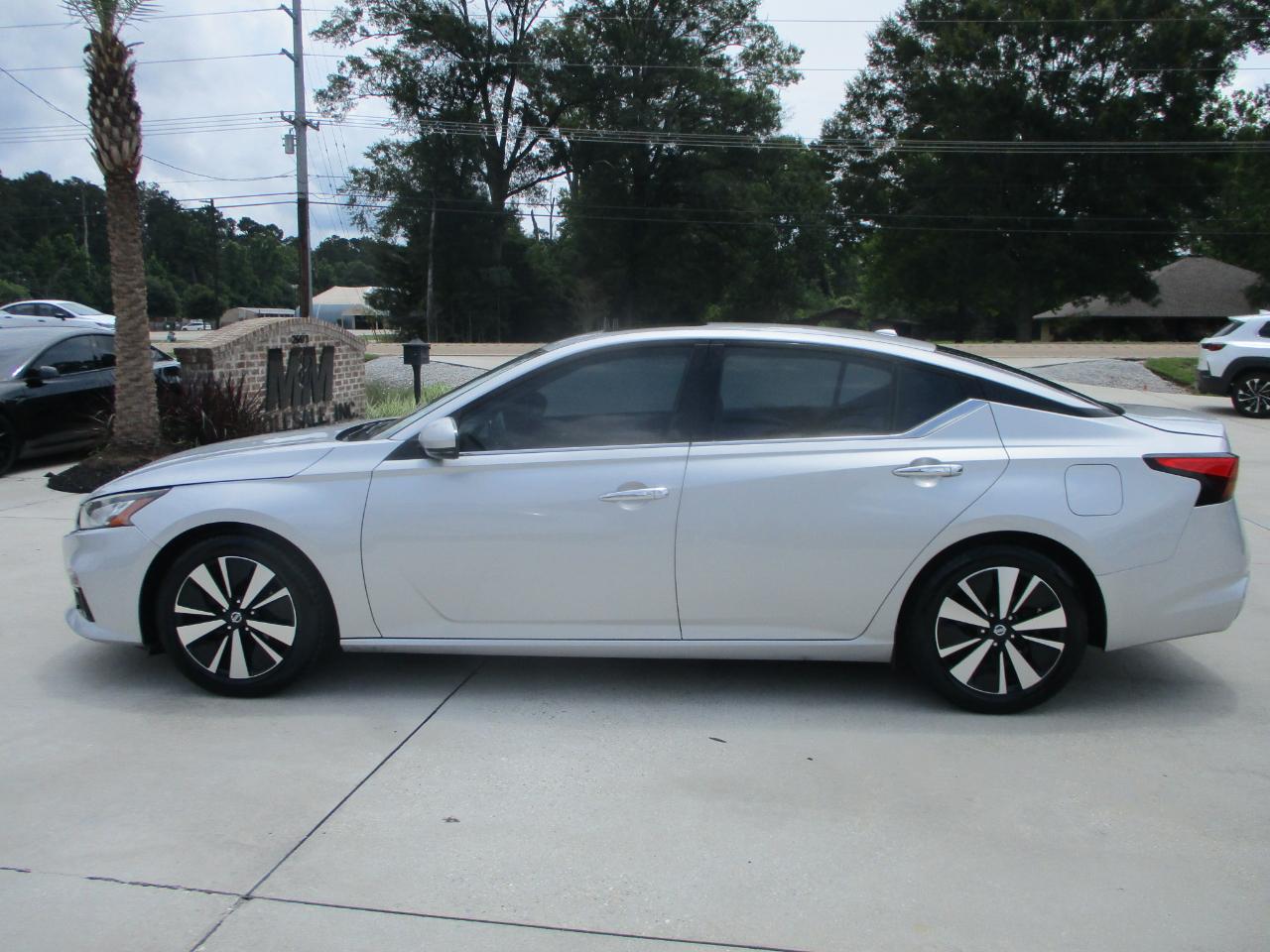 Nissan Altima 2.5 SL Sedan 2020