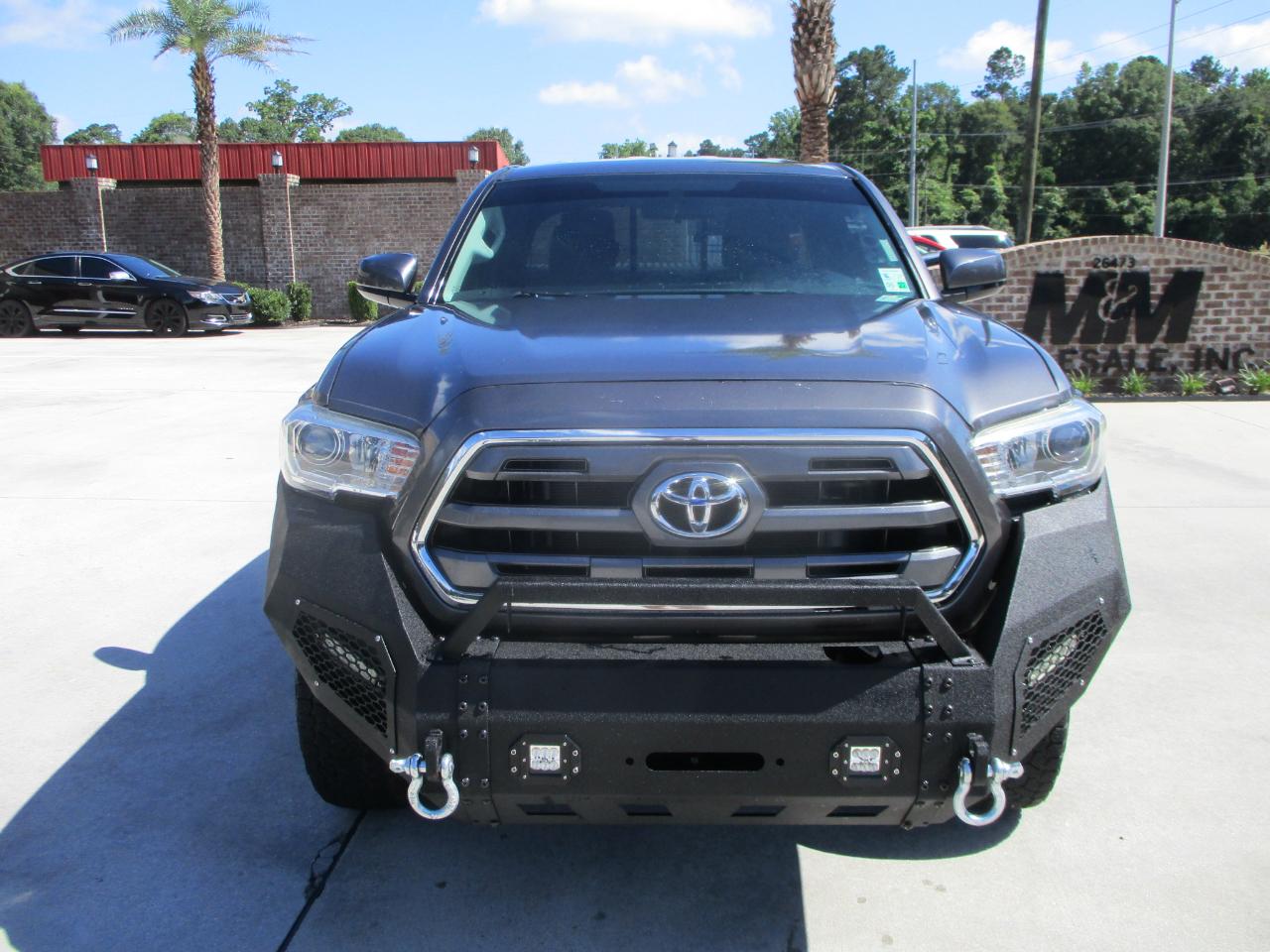 Toyota Tacoma SR5 Access Cab 6' Bed I4 4x4 AT (Natl) 2017