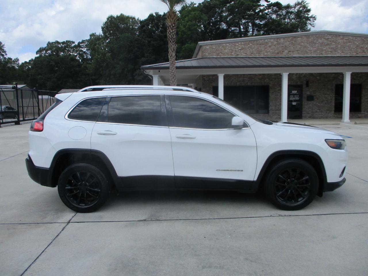 Jeep Cherokee Latitude FWD 2019