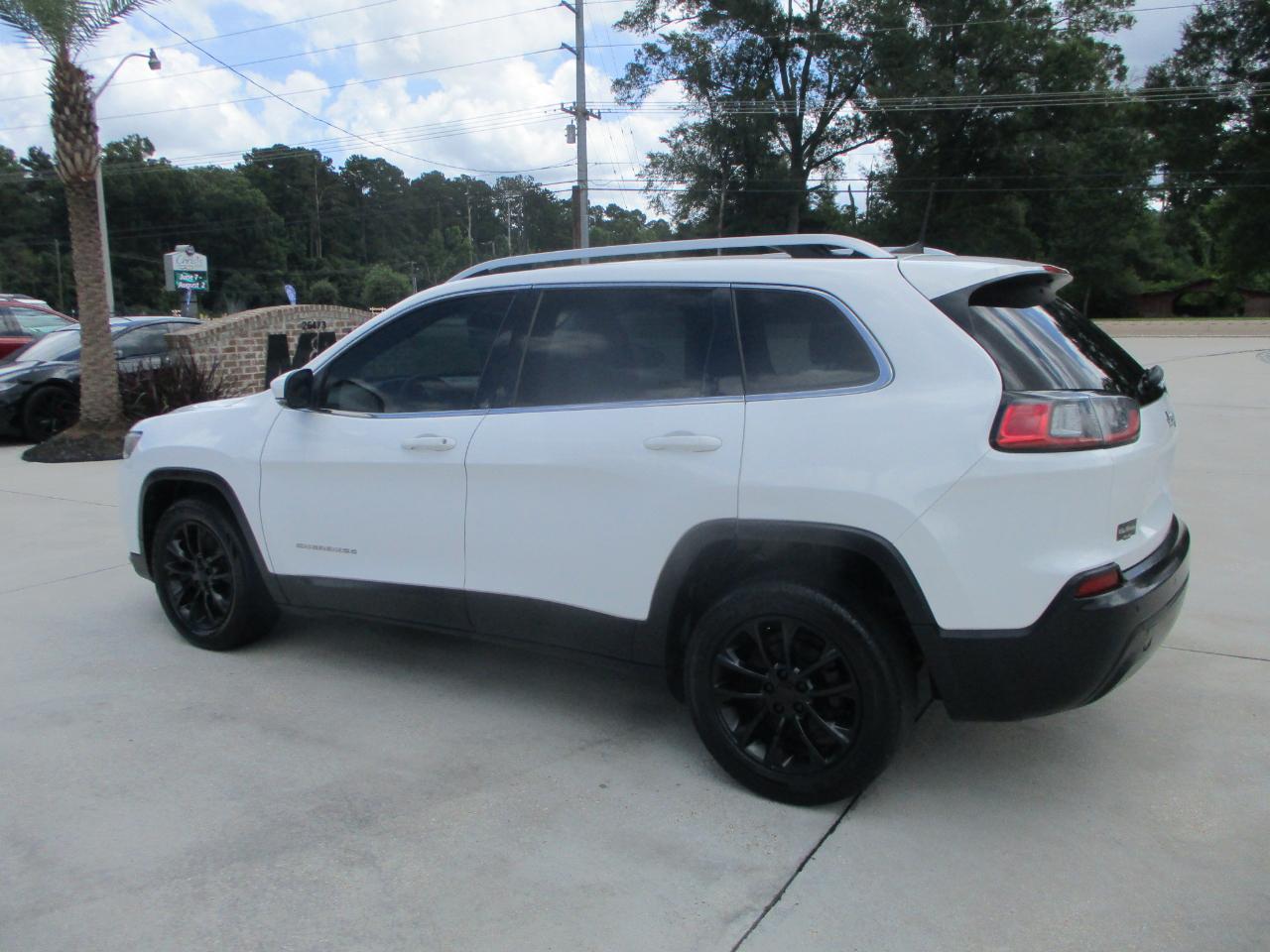 Jeep Cherokee Latitude FWD 2019
