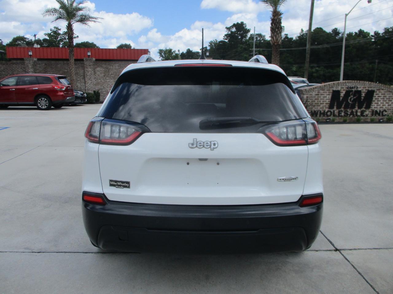 Jeep Cherokee Latitude FWD 2019