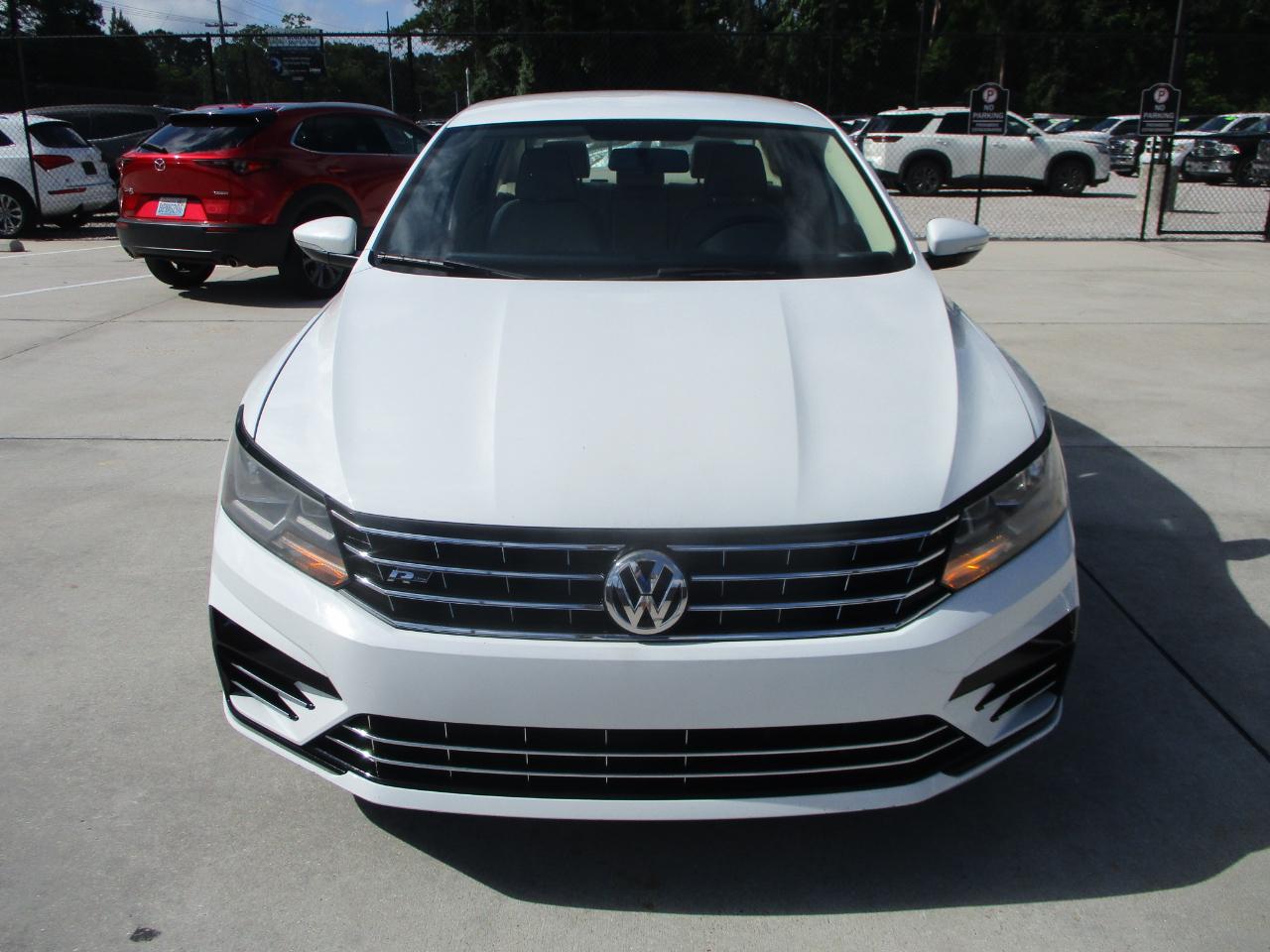 Volkswagen Passat R-Line Auto 2018