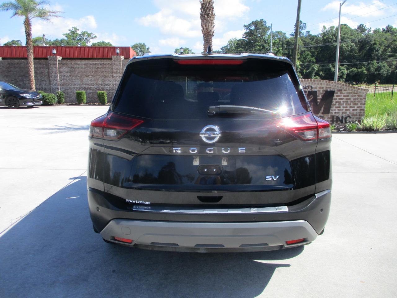 Nissan Rogue FWD SV 2021