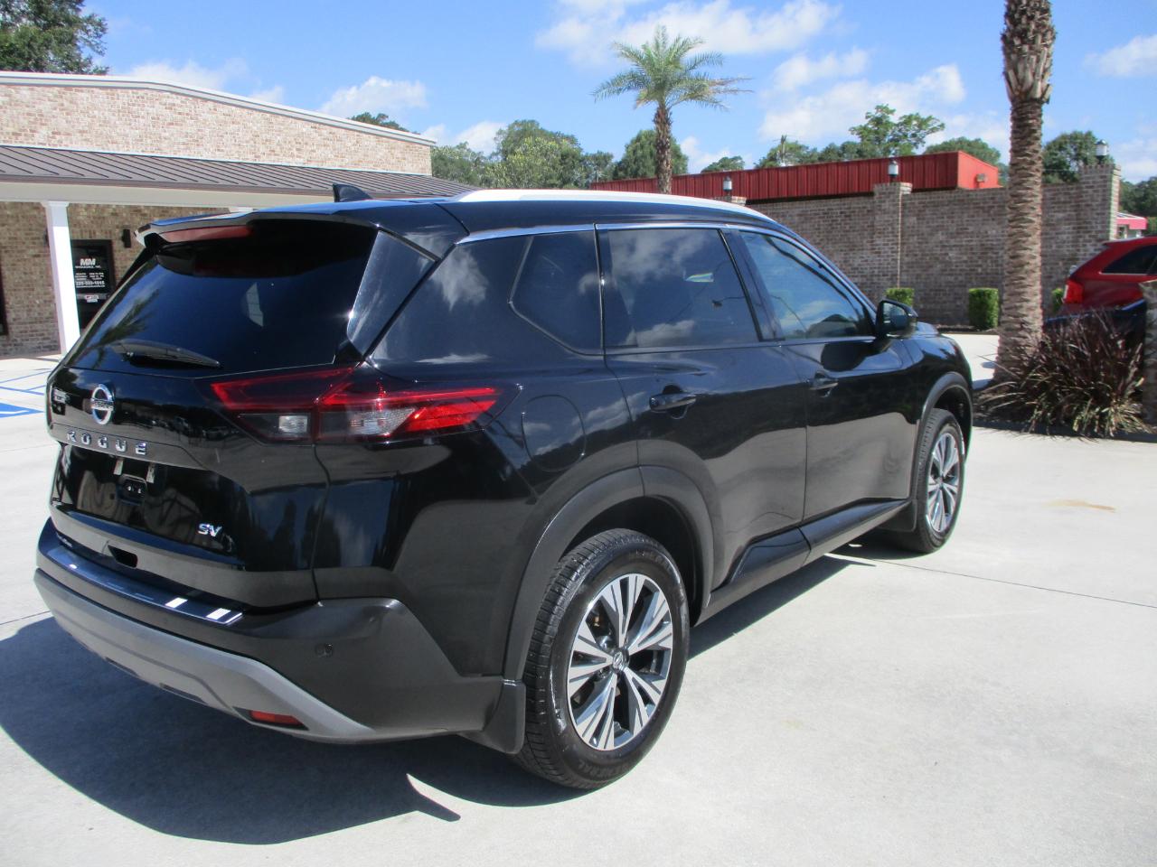 Nissan Rogue FWD SV 2021