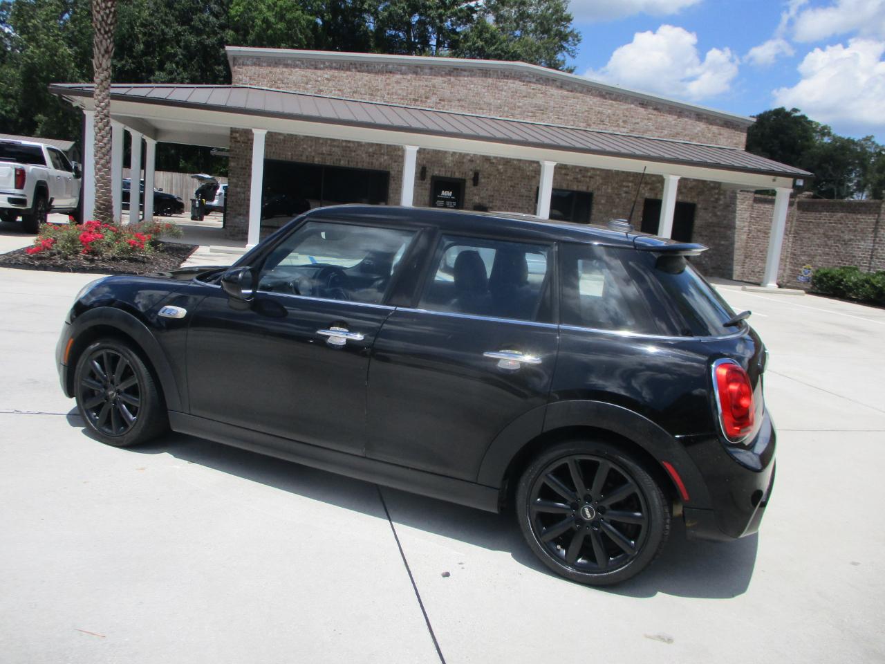 MINI Cooper Hardtop 4 Door 4dr HB S 2016