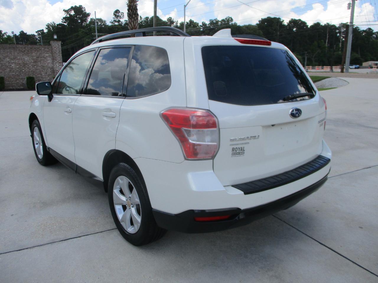 Subaru Forester 4dr CVT 2.5i Premium PZEV 2016