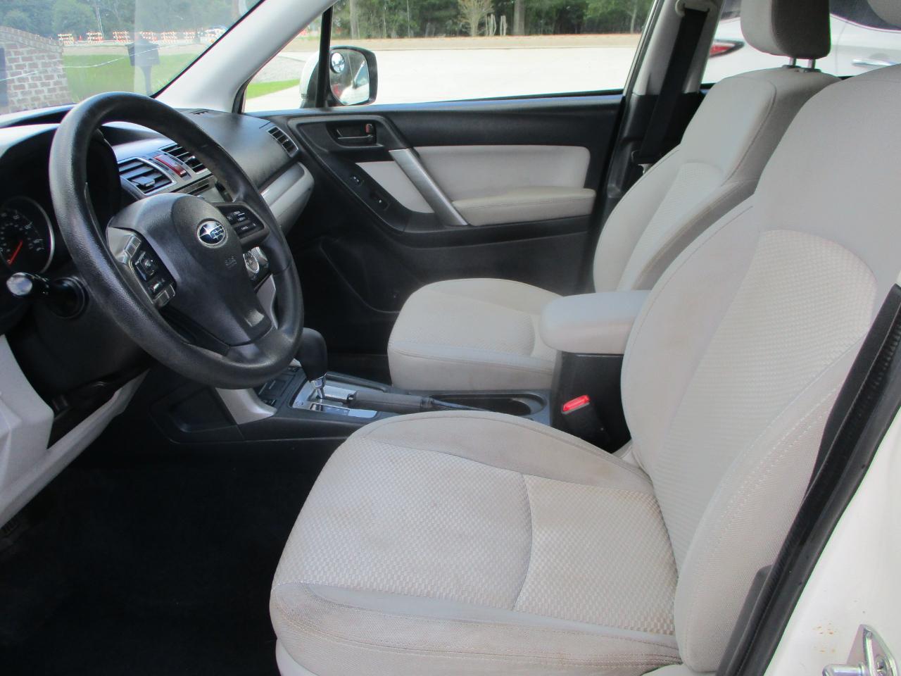 Subaru Forester 4dr CVT 2.5i Premium PZEV 2016