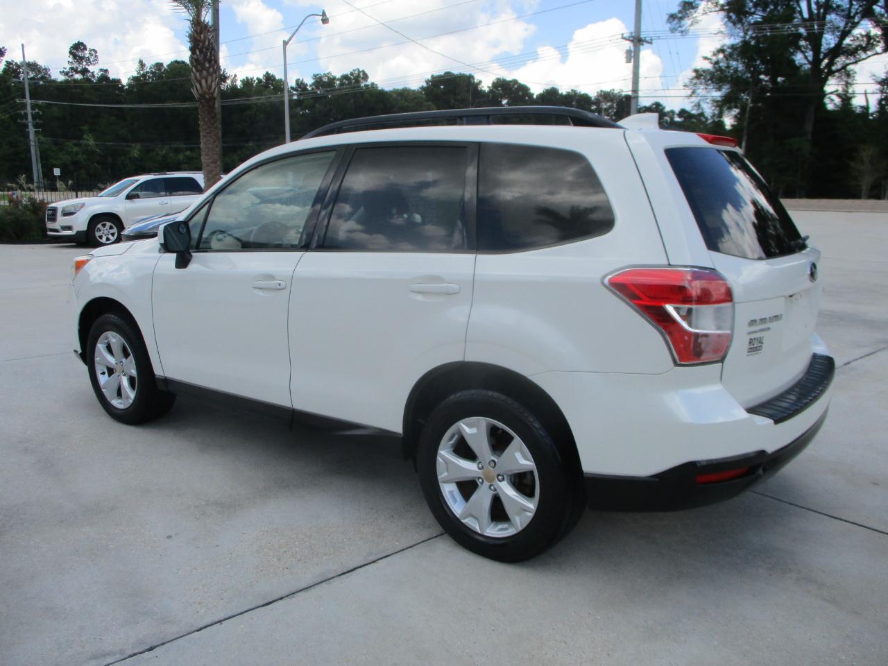 Subaru Forester 4dr CVT 2.5i Premium PZEV 2016