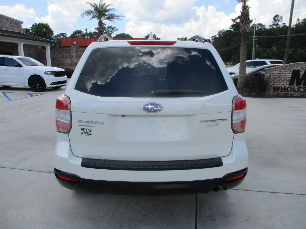 Subaru Forester 4dr CVT 2.5i Premium PZEV 2016