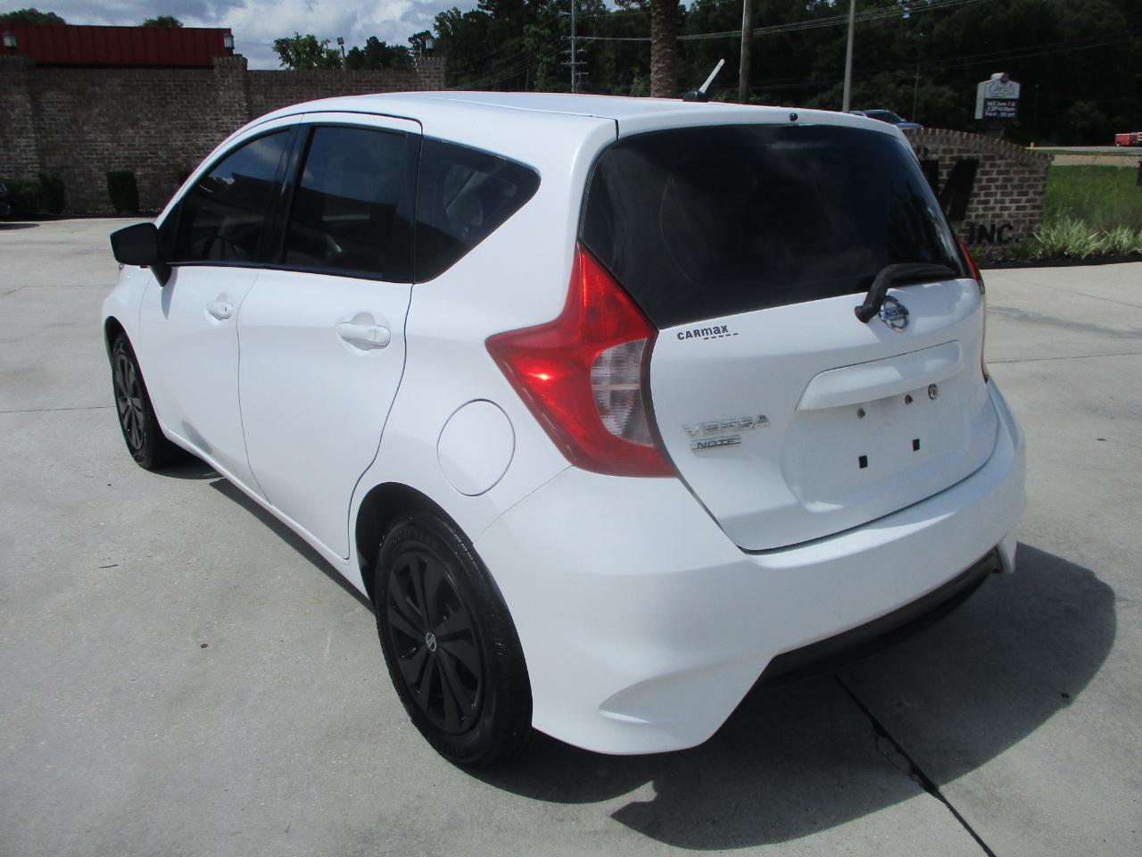 Nissan Versa Note S Plus CVT 2017
