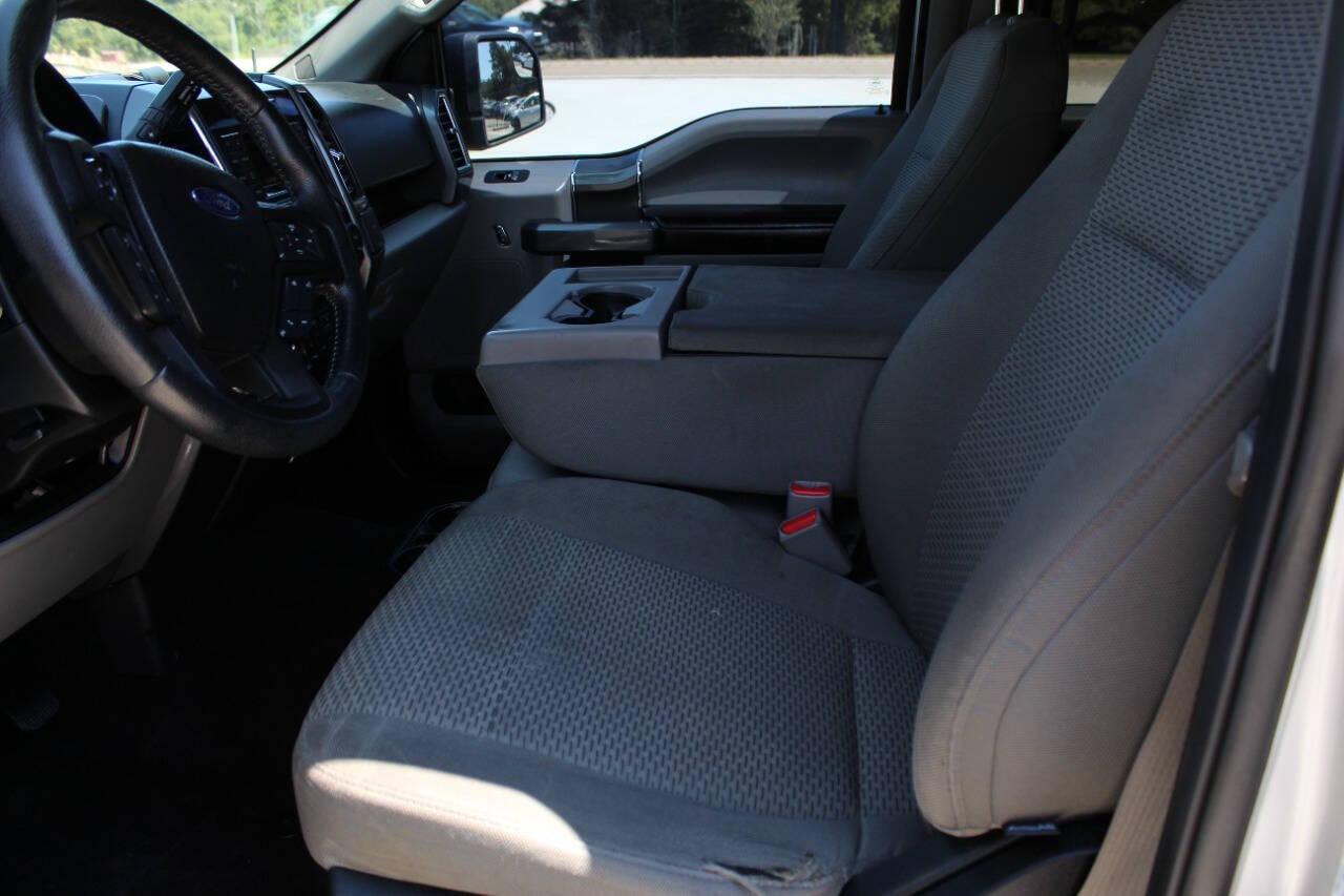 Ford F-150 2WD SuperCrew 157" XLT 2015