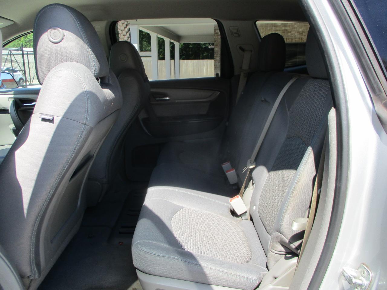 Chevrolet Traverse FWD 4dr LS 2015