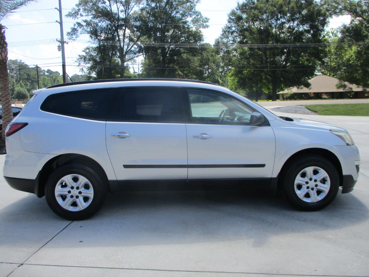 Chevrolet Traverse FWD 4dr LS 2015