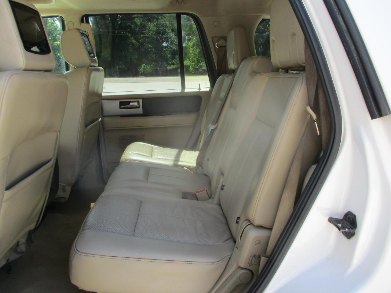 Ford Expedition 2WD 4dr XLT 2013