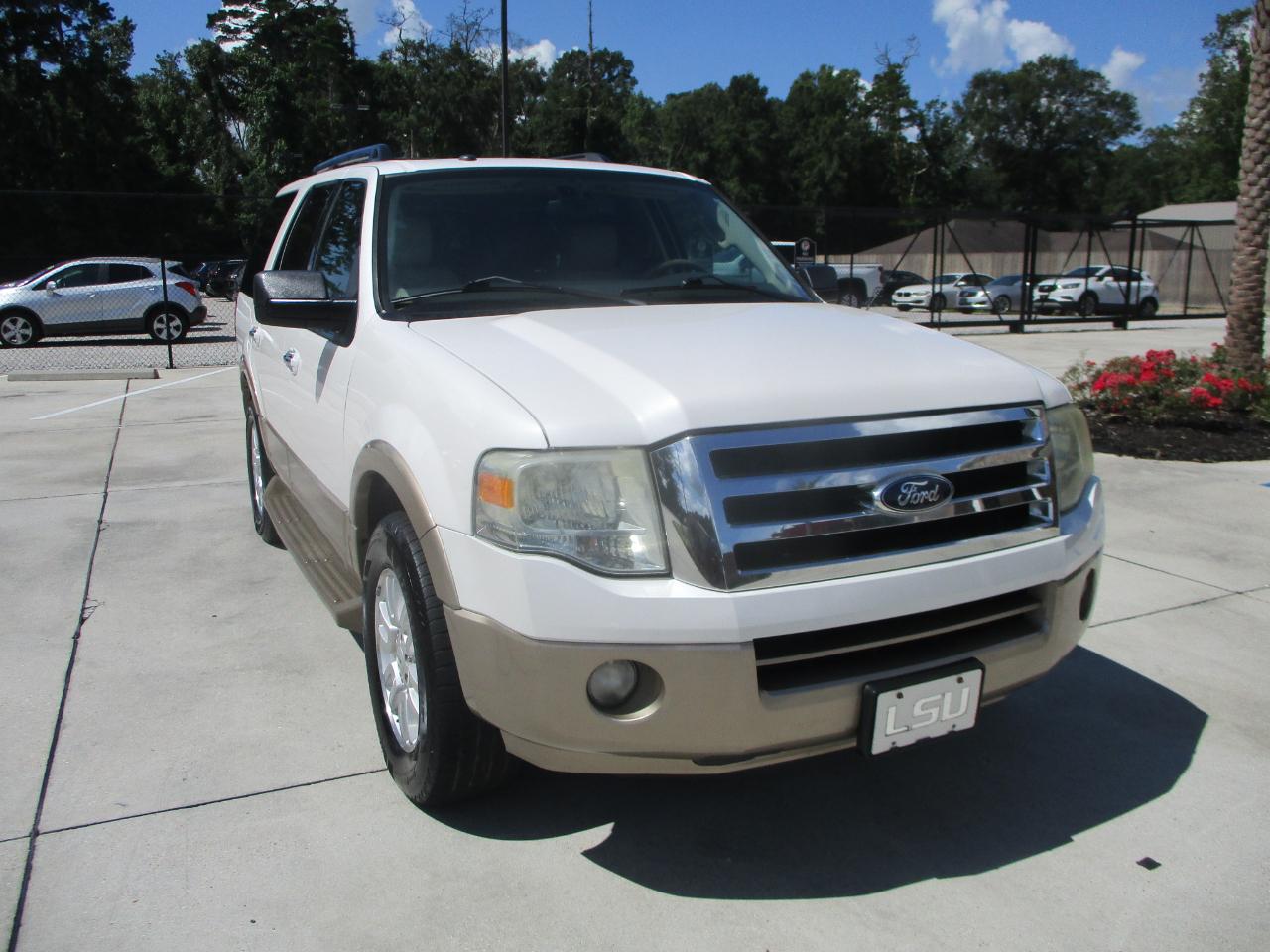 Ford Expedition 2WD 4dr XLT 2013