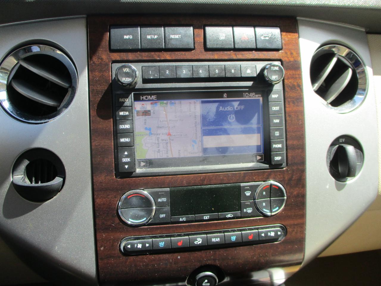 Ford Expedition 2WD 4dr XLT 2013
