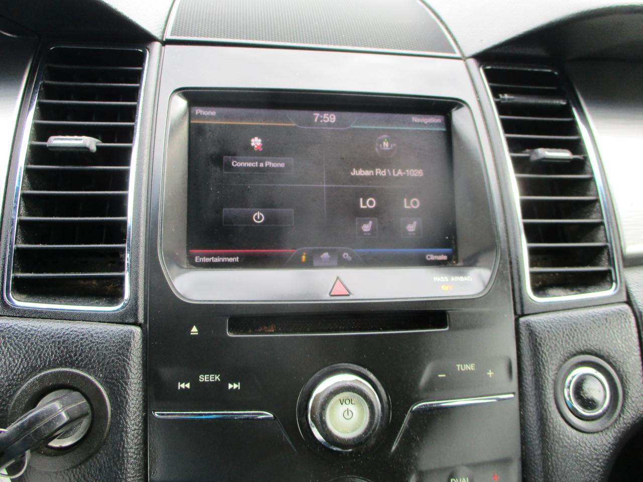 Ford Taurus 4dr Sdn SEL FWD 2013