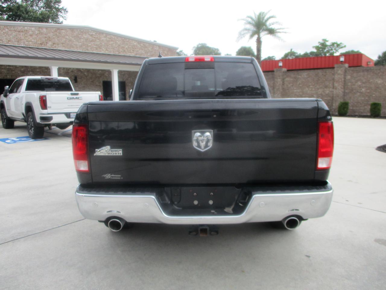 RAM 1500 2WD Crew Cab 140.5" Big Horn 2015