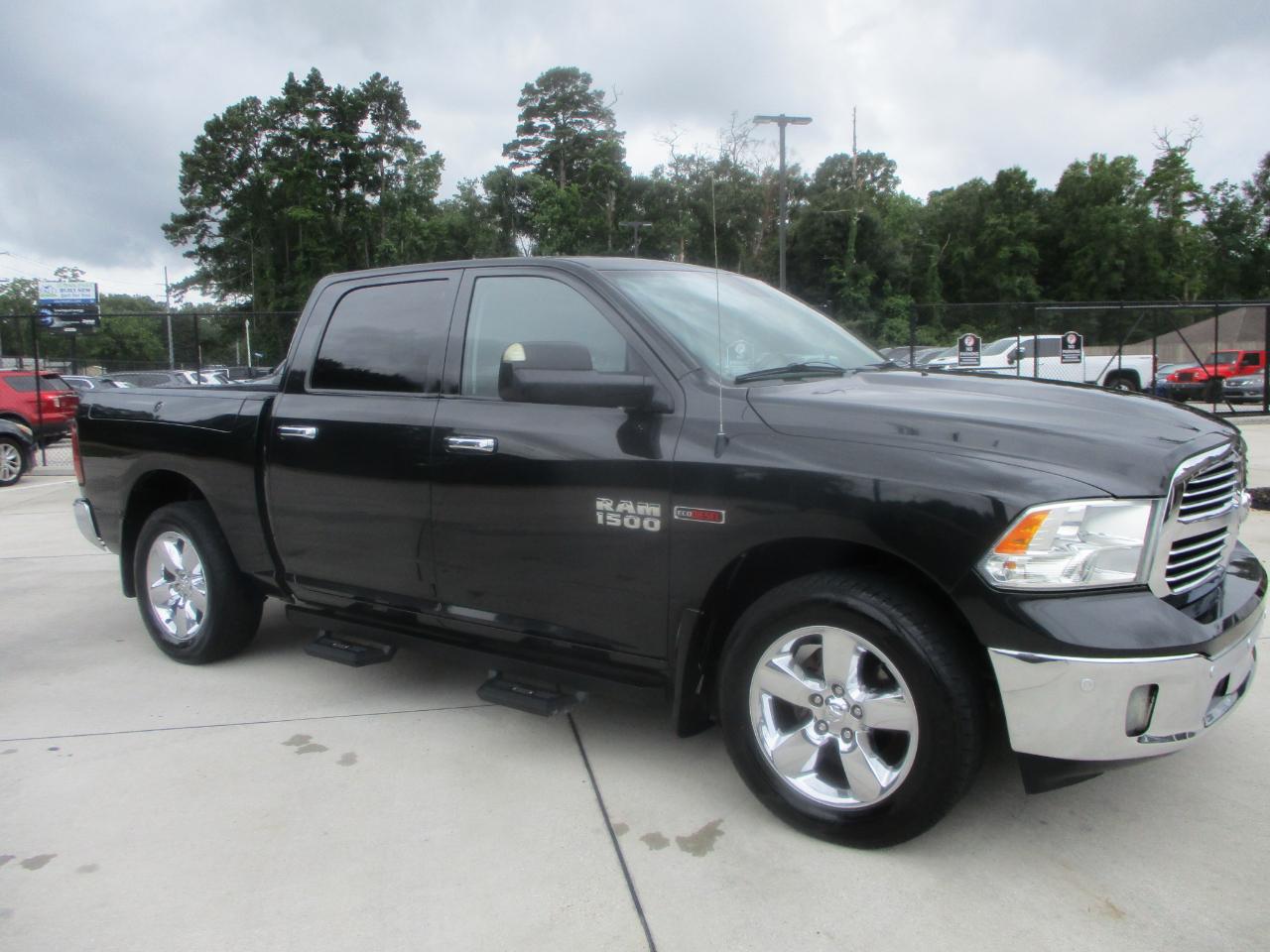 RAM 1500 2WD Crew Cab 140.5" Big Horn 2015