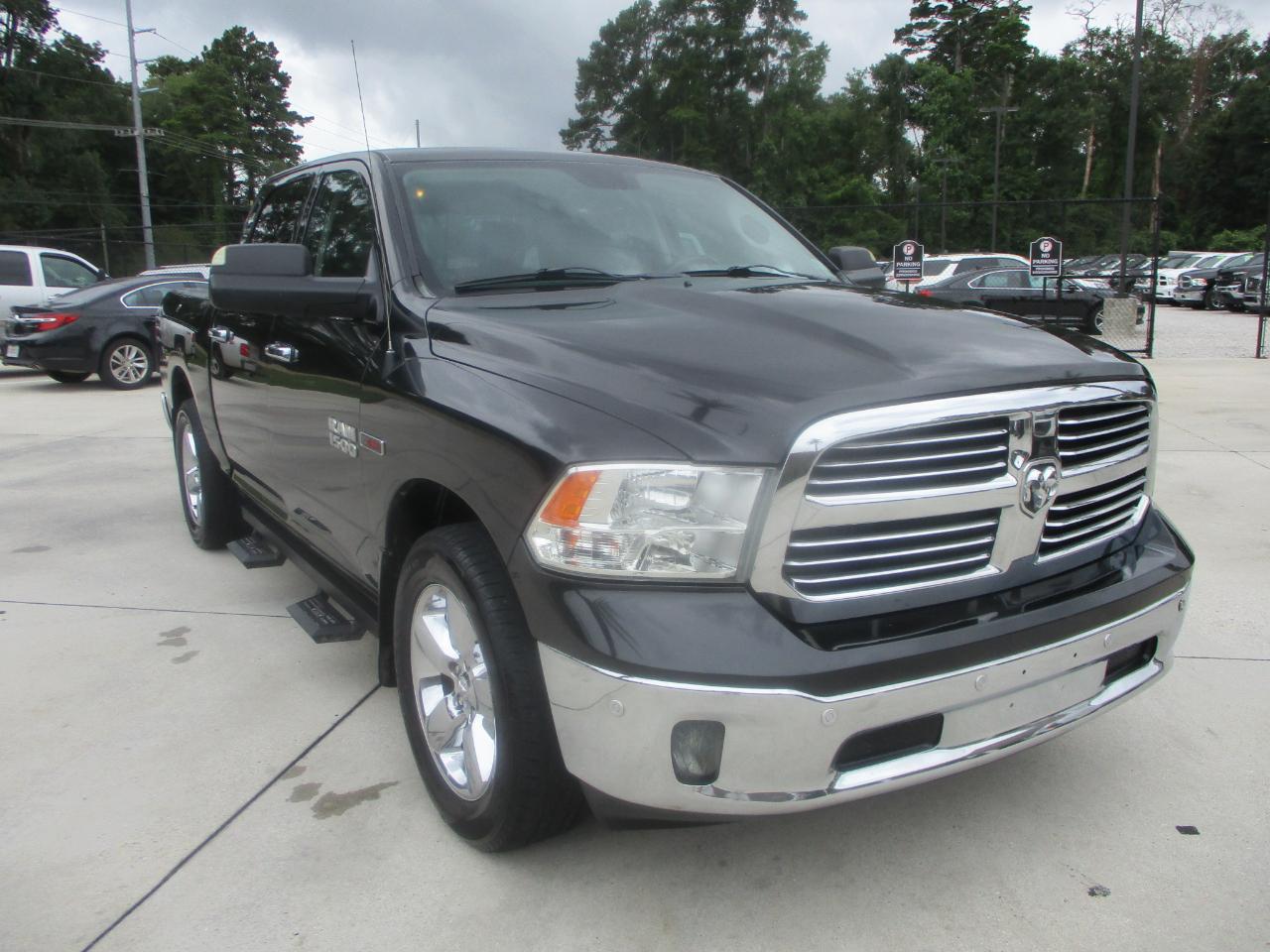 RAM 1500 2WD Crew Cab 140.5" Big Horn 2015