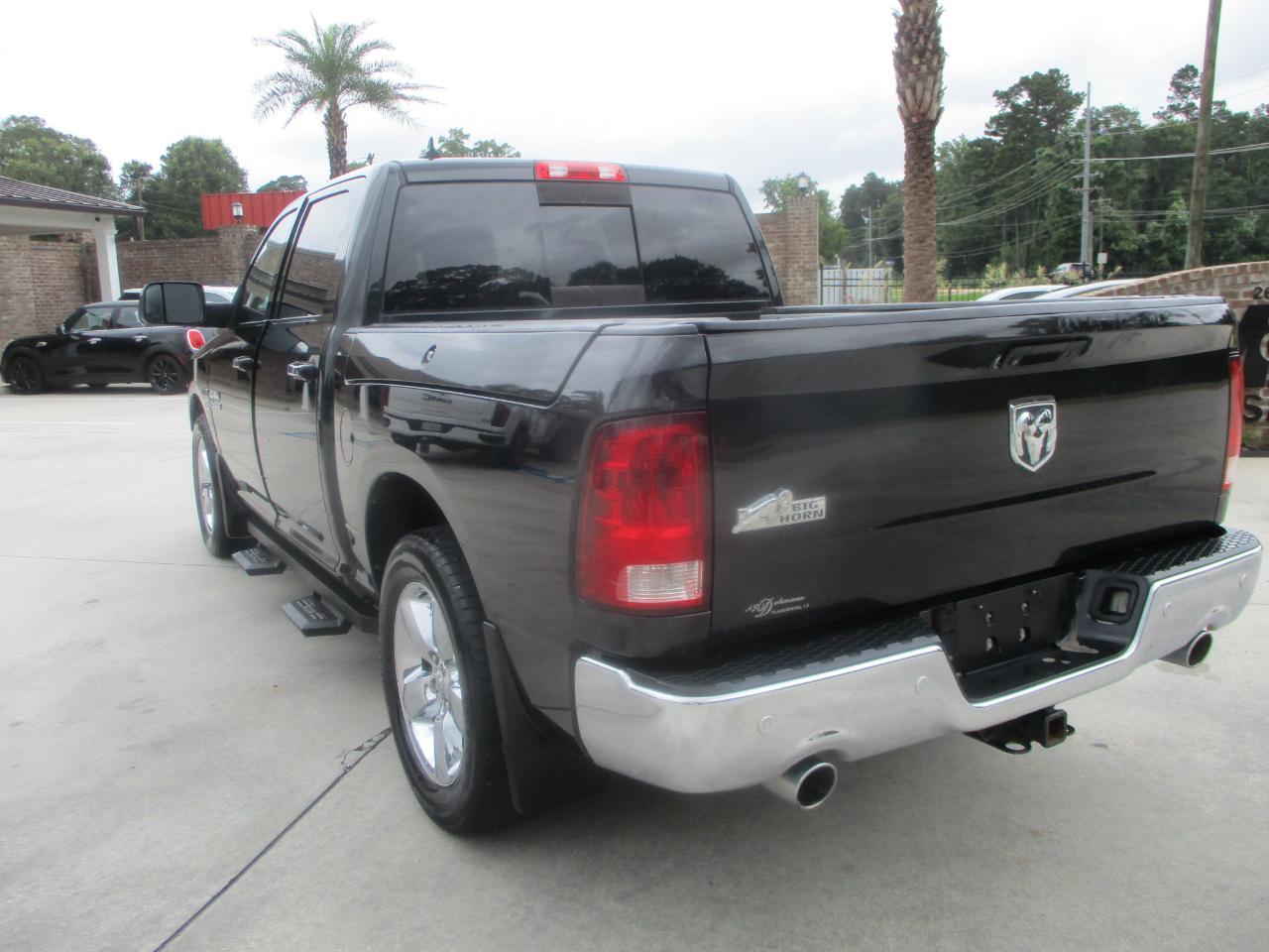 RAM 1500 2WD Crew Cab 140.5" Big Horn 2015