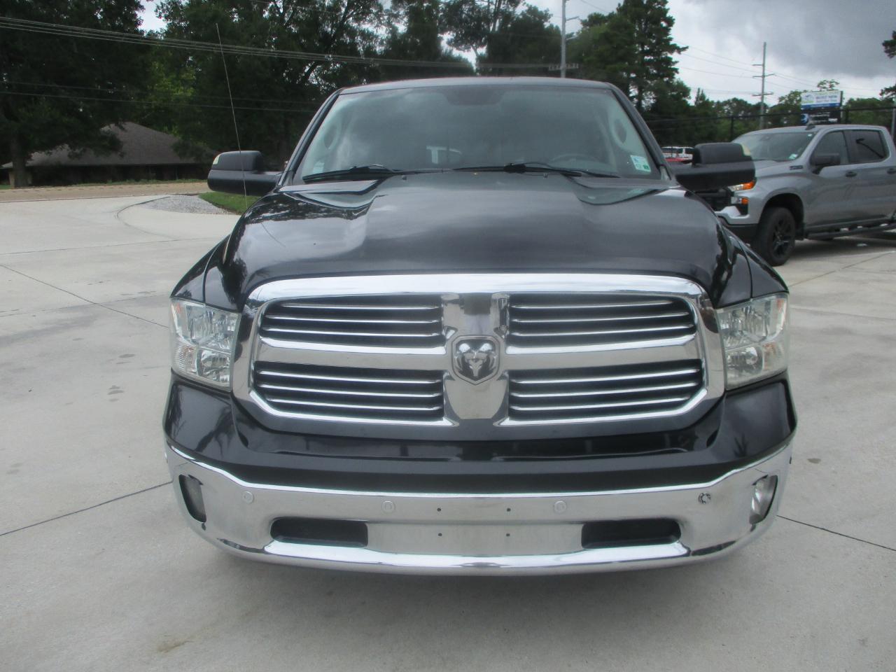 RAM 1500 2WD Crew Cab 140.5" Big Horn 2015