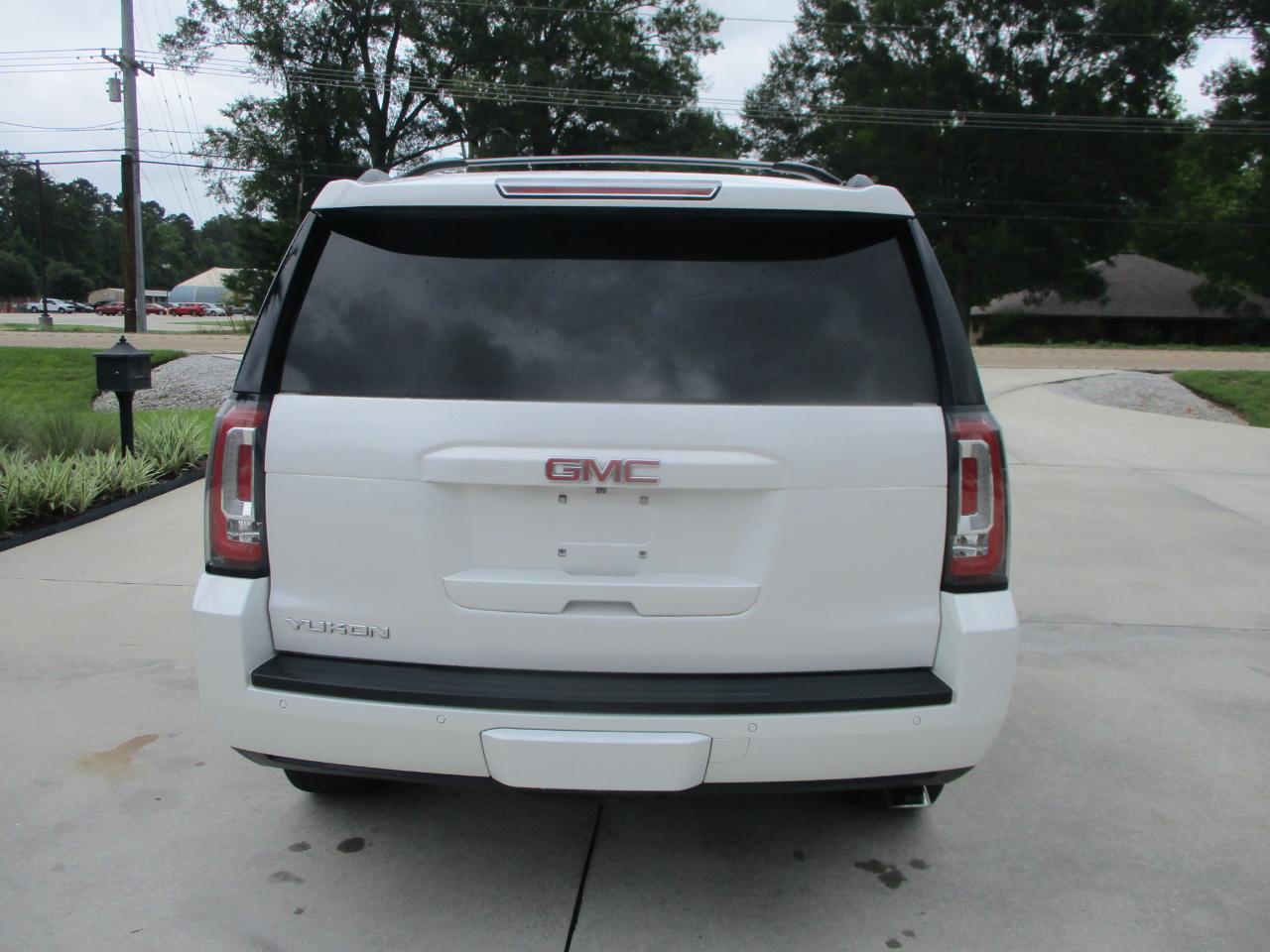 GMC Yukon 2WD 4dr SLT 2020