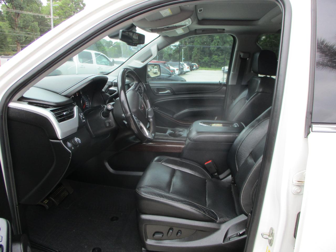 GMC Yukon 2WD 4dr SLT 2020