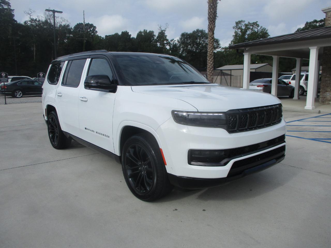 Jeep Grand Wagoneer  2024