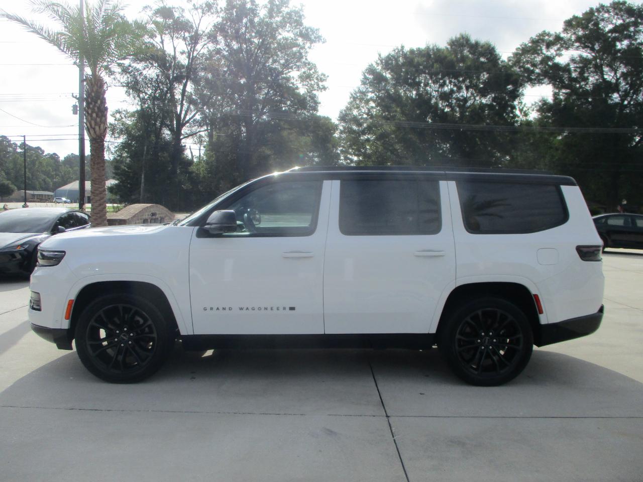 Jeep Grand Wagoneer  2024