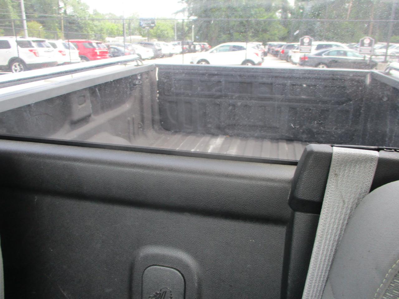 Chevrolet Silverado 1500 2WD Reg Cab 119.0" Work Truck w/2WT 2014