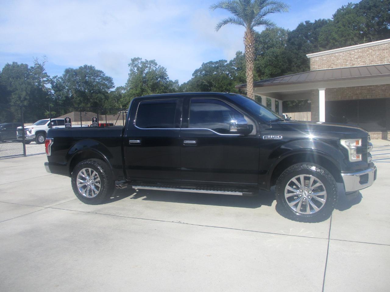 Ford F-150 2WD SuperCrew 157" Lariat 2016