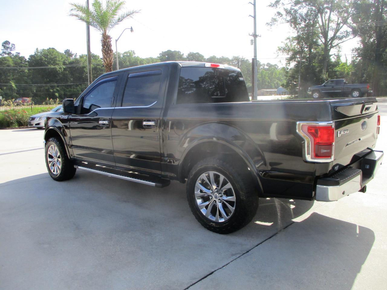 Ford F-150 2WD SuperCrew 157" Lariat 2016