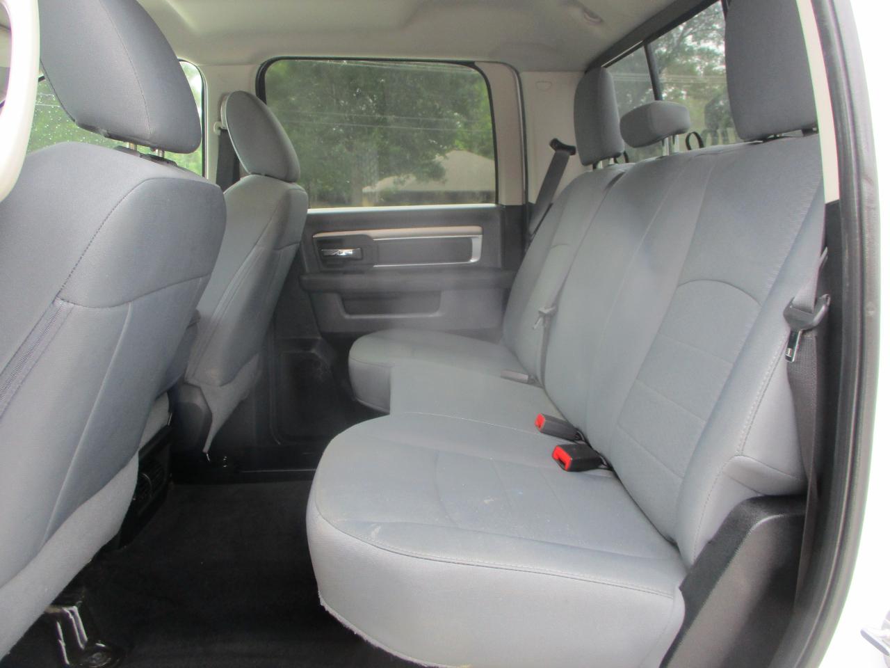 RAM 2500 SLT 4x4 Crew Cab 6'4" Box 2017