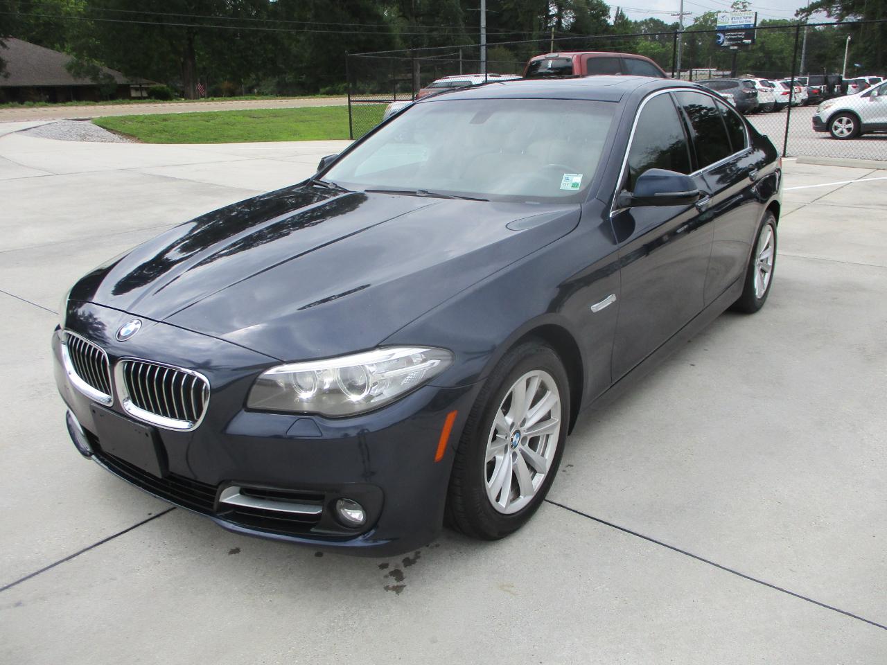 BMW 5 Series 4dr Sdn 528i xDrive AWD 2016