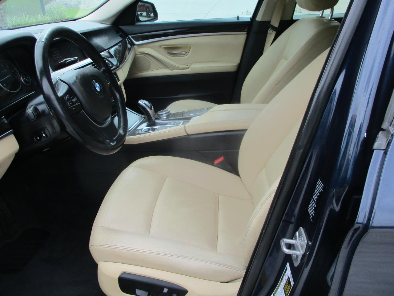 BMW 5 Series 4dr Sdn 528i xDrive AWD 2016