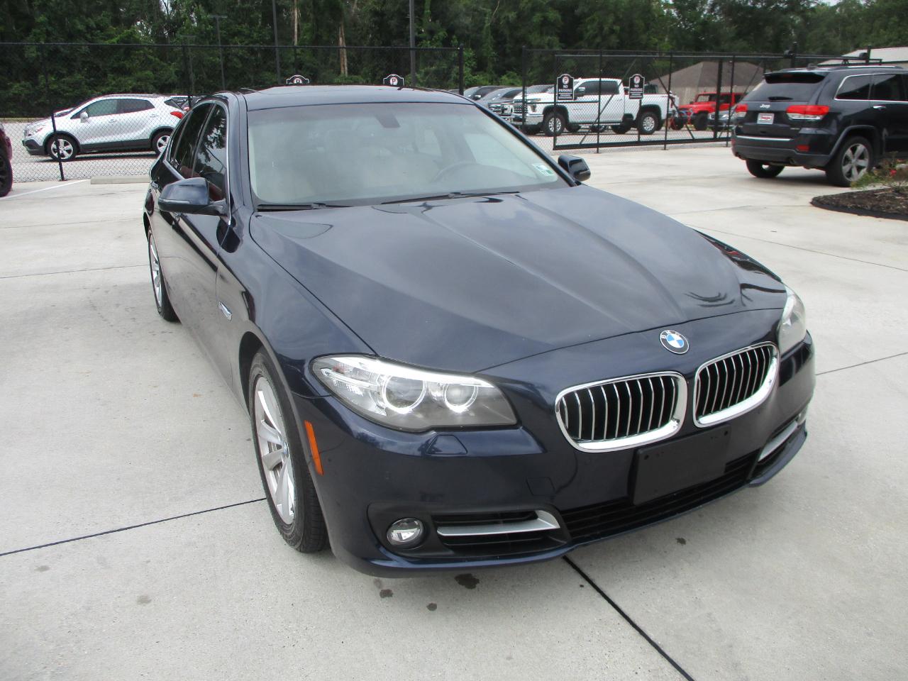 BMW 5 Series 4dr Sdn 528i xDrive AWD 2016