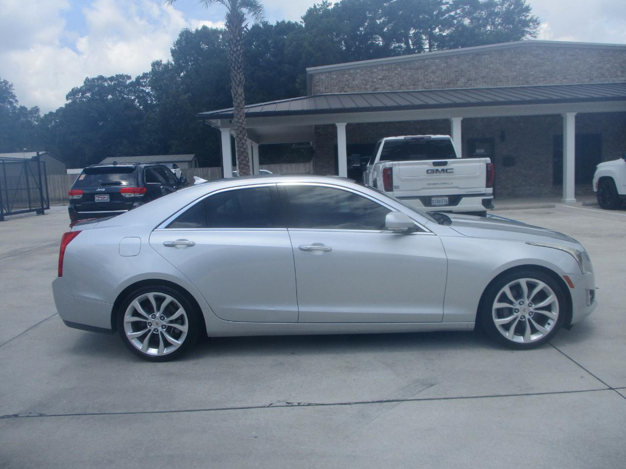 Cadillac ATS 4dr Sdn 2.0L Performance RWD 2013
