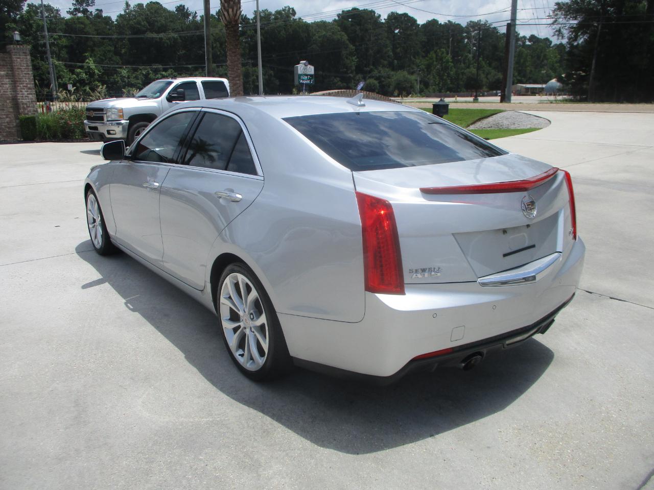 Cadillac ATS 4dr Sdn 2.0L Performance RWD 2013