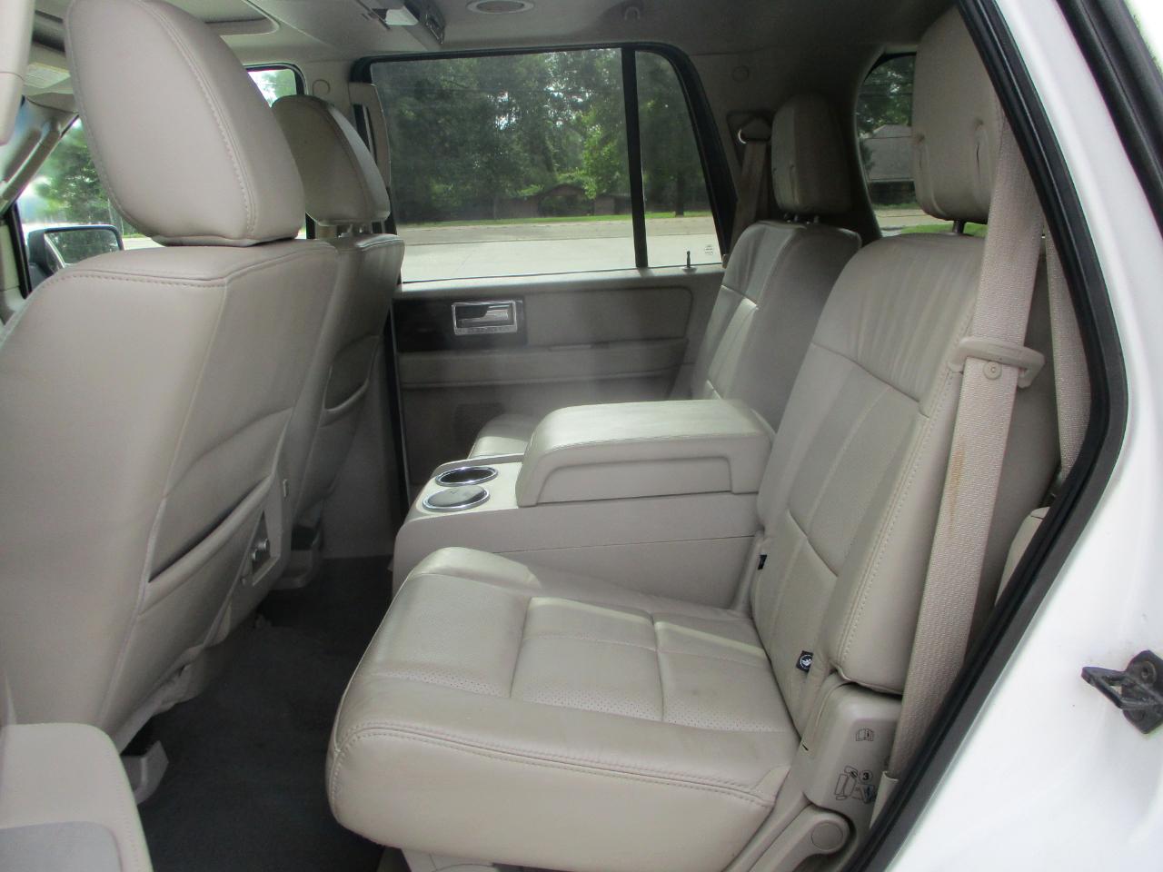 Lincoln Navigator 2WD 4dr 2009