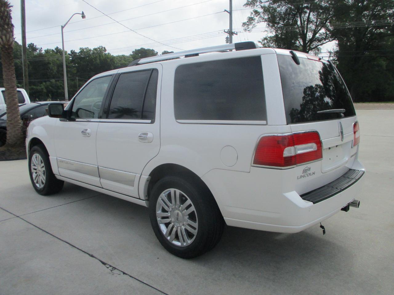Lincoln Navigator 2WD 4dr 2009