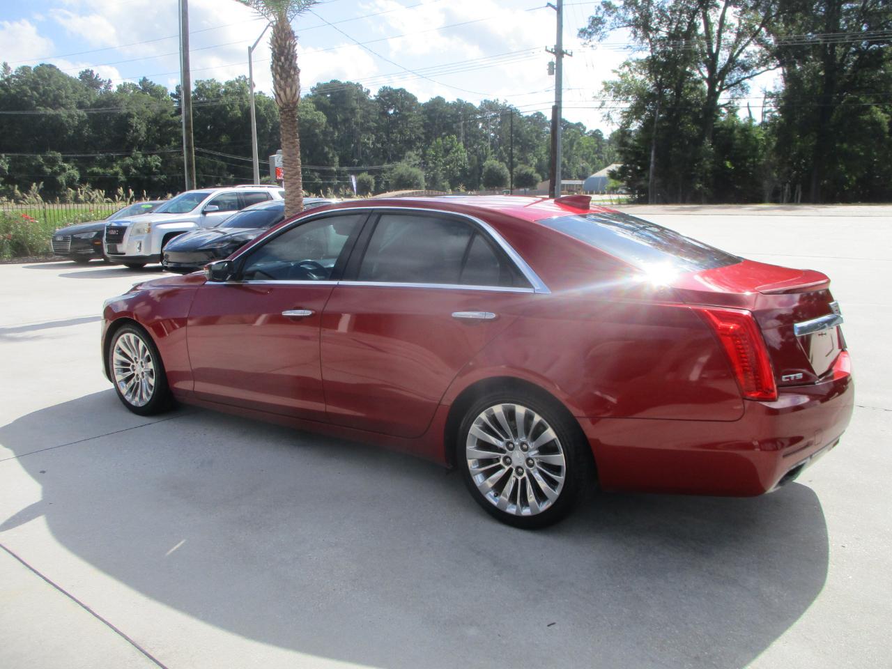 Cadillac CTS Sedan 4dr Sdn 2.0L Turbo Luxury RWD 2015